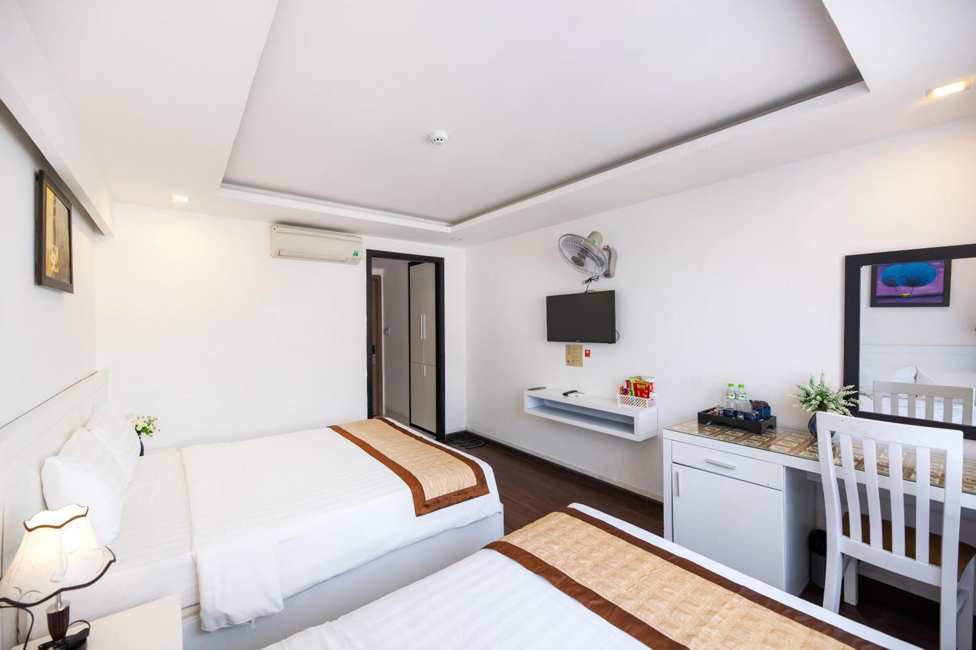 Waikiki Beach Hotel Da Nang Esterno foto