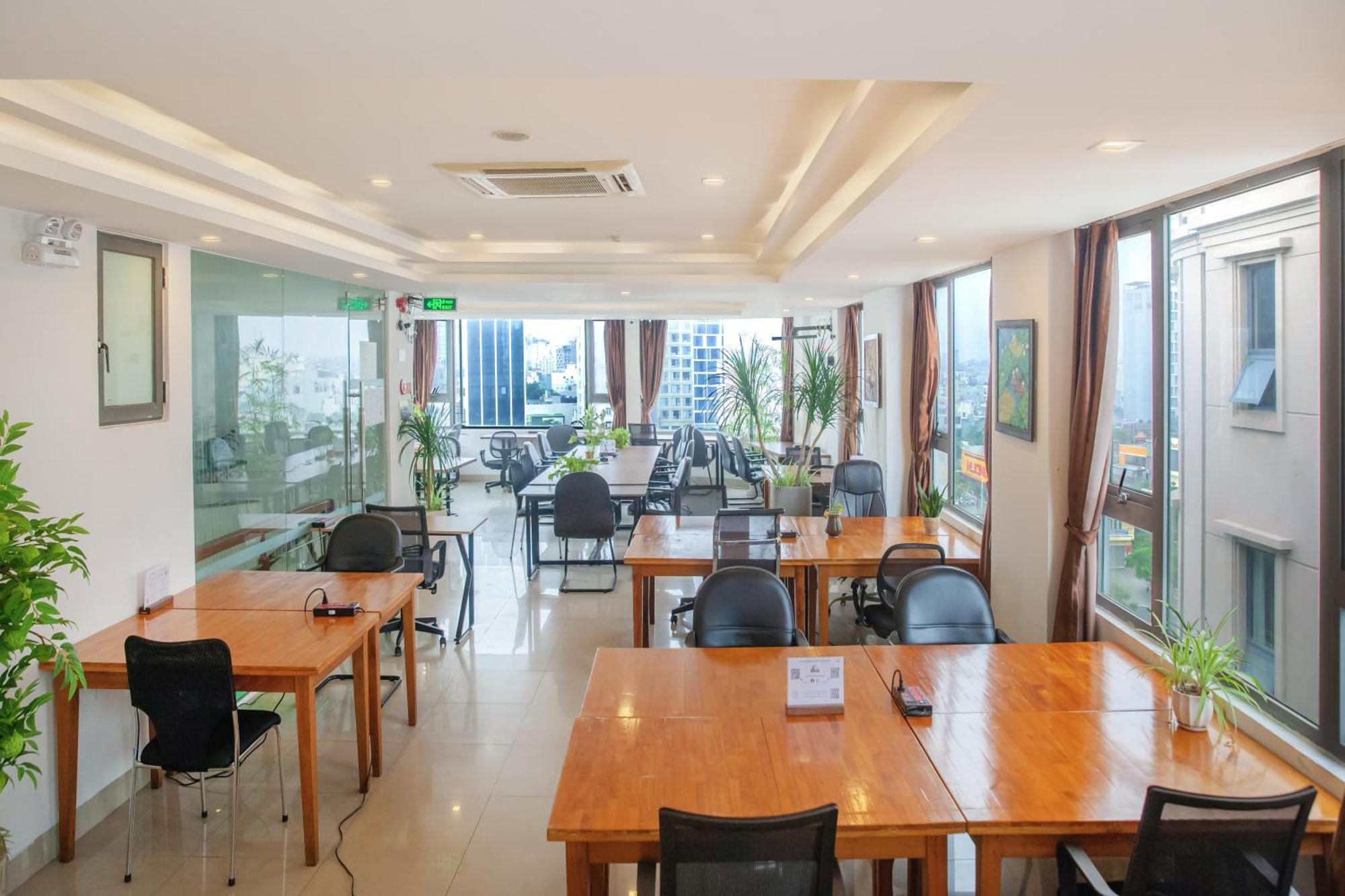 Waikiki Beach Hotel Da Nang Esterno foto