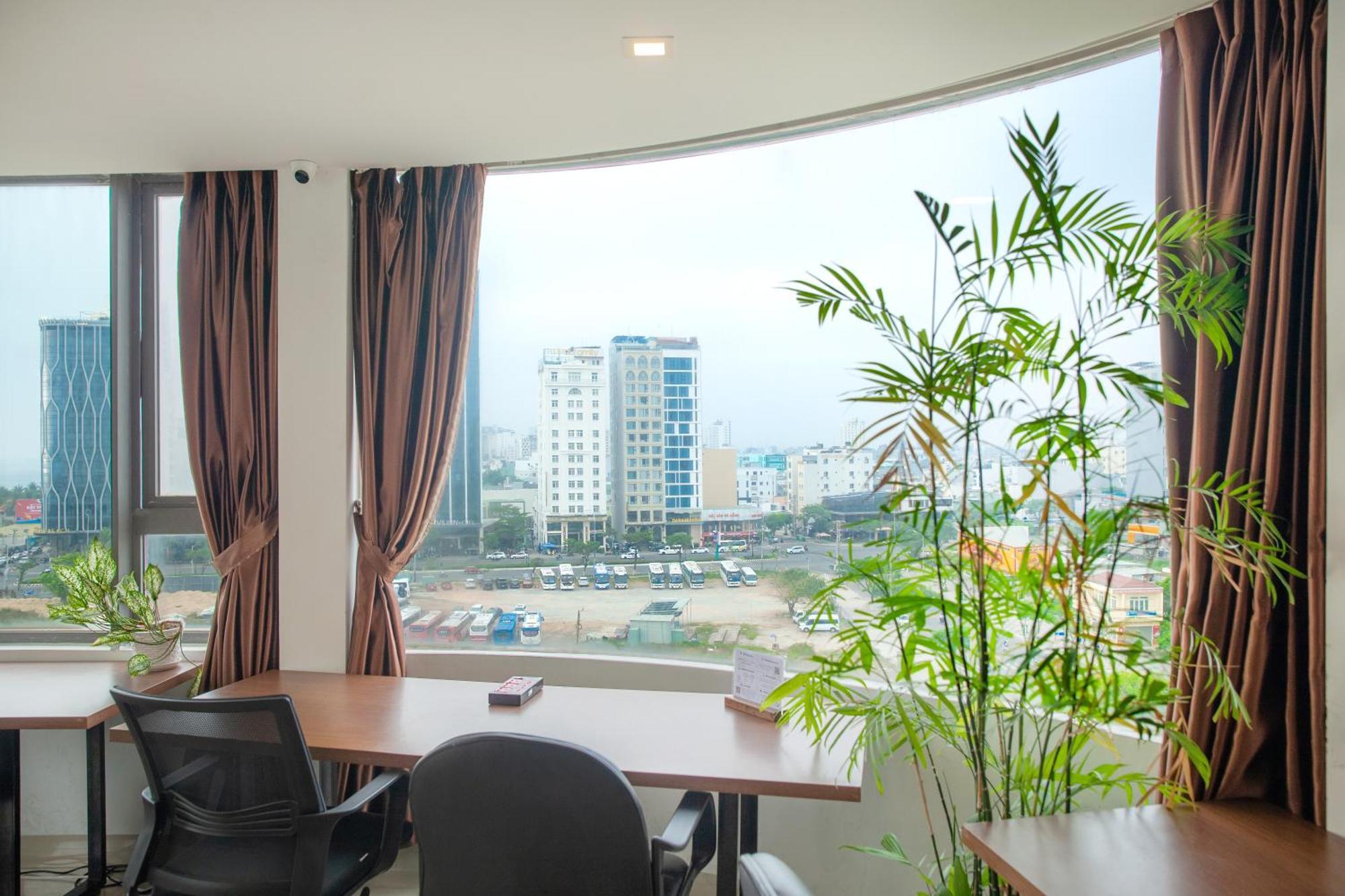 Waikiki Beach Hotel Da Nang Esterno foto