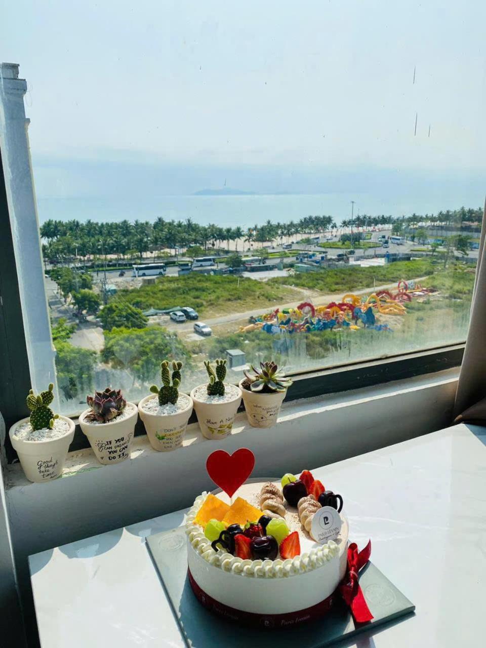 Waikiki Beach Hotel Da Nang Esterno foto