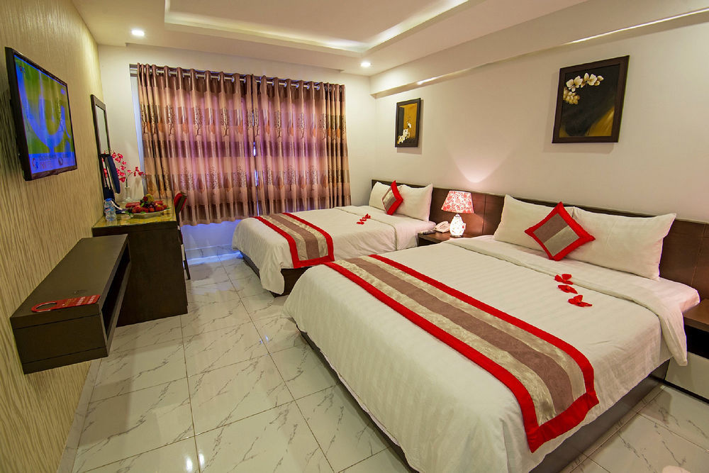 Waikiki Beach Hotel Da Nang Esterno foto