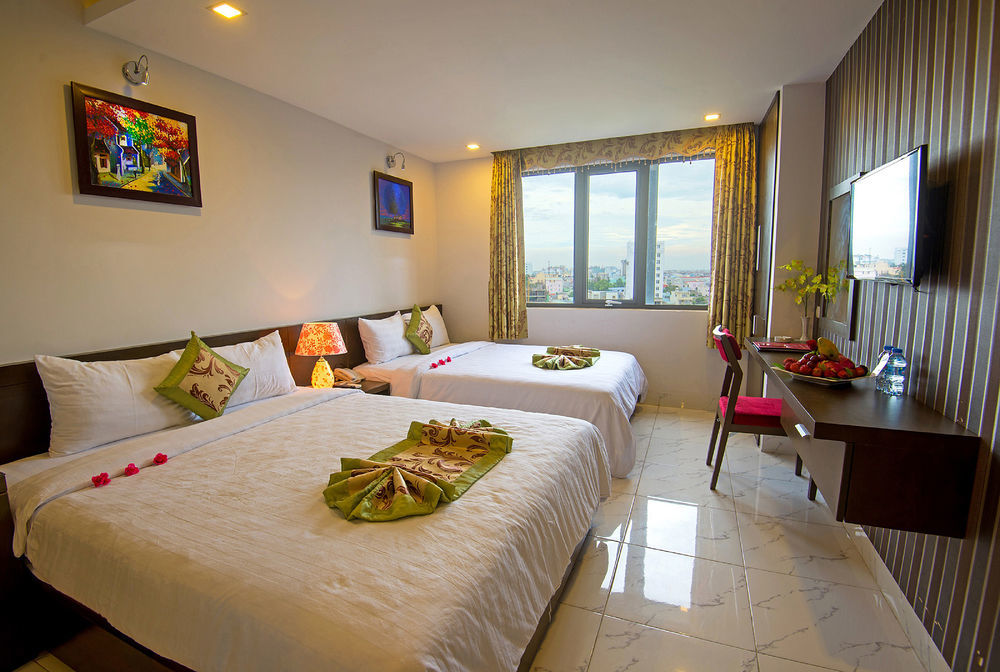 Waikiki Beach Hotel Da Nang Esterno foto